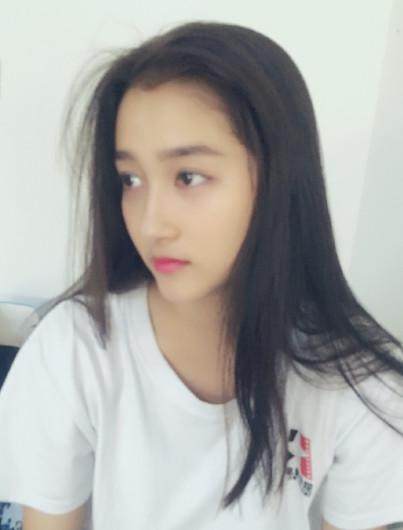 G姓女演员，银幕与人生的励志之旅