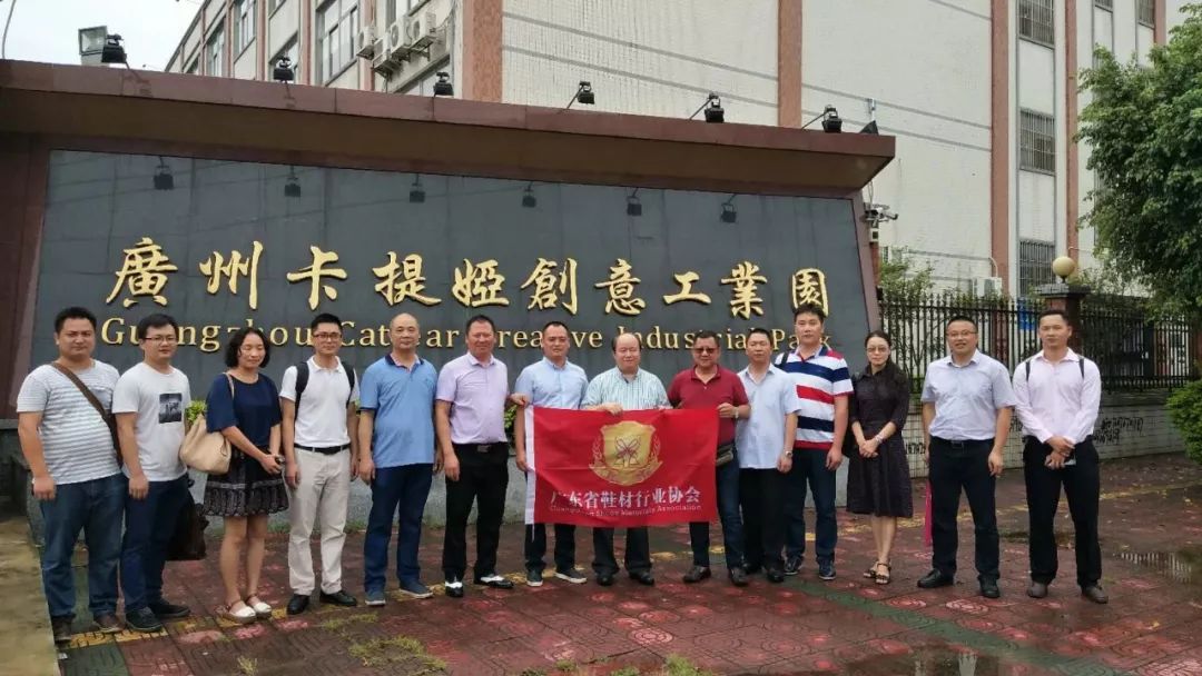 卡斯最新动态，自然美景探寻之旅，内心平和喜悦的追寻