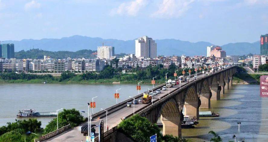 平南最新战报，自然美景之旅，探寻内心的宁静与平和